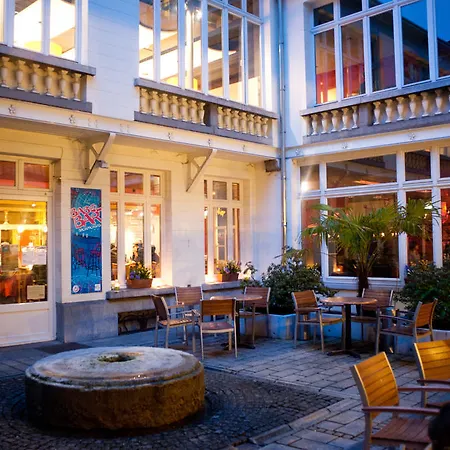 Jacques Brel Youth Hostel-3